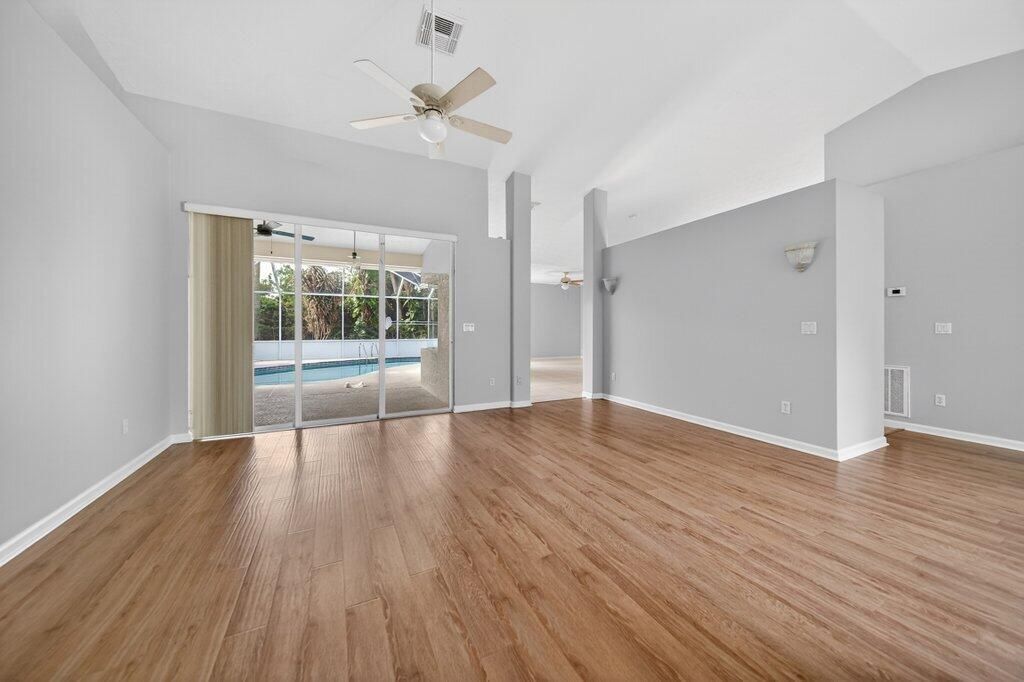 612 SE 6th Street, Stuart, FL 34994 Photo