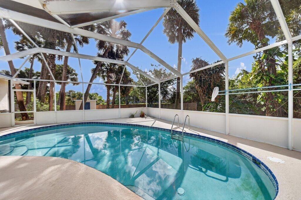 612 SE 6th Street, Stuart, FL 34994 Photo