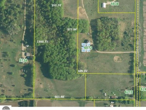 17 Marsh Road, Kingsley, MI 49649