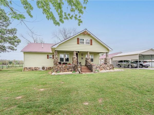9480 Highway 21, Berryville, AR 72616
