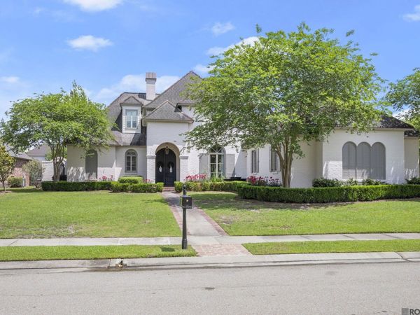 15323 Victory Hill Ct, Baton Rouge, LA 70810