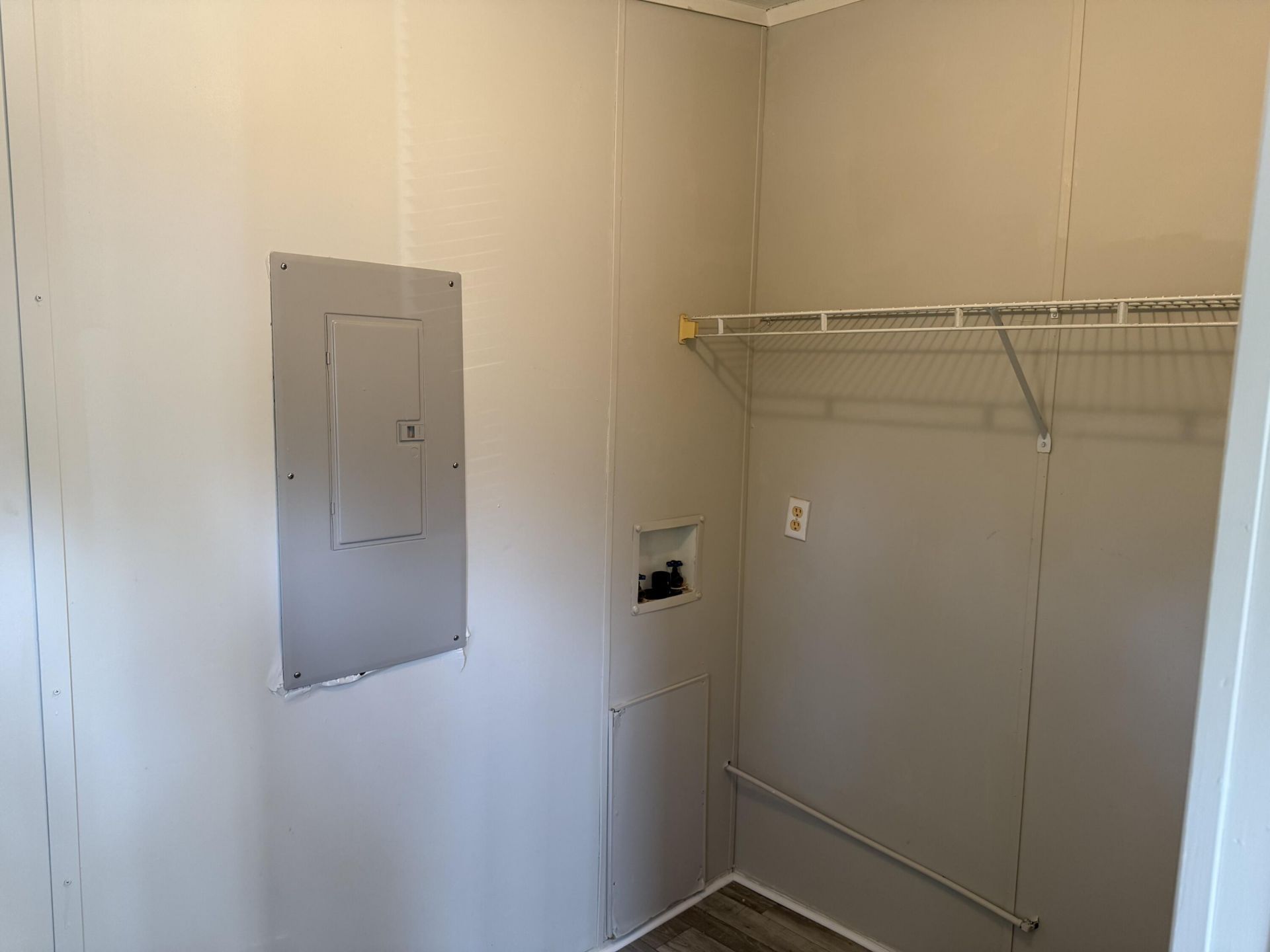 10685 Jefferies Highway Photo 14