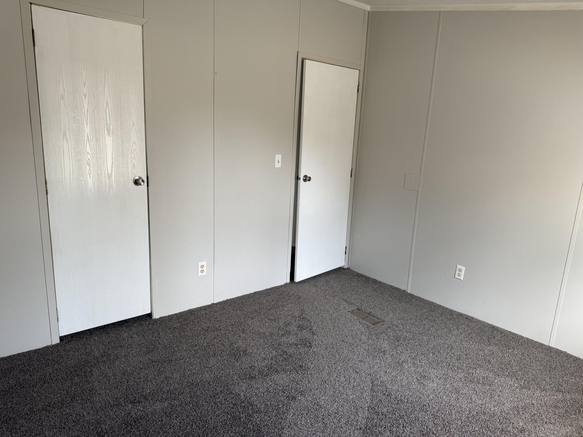 10685 Jefferies Highway Photo 19