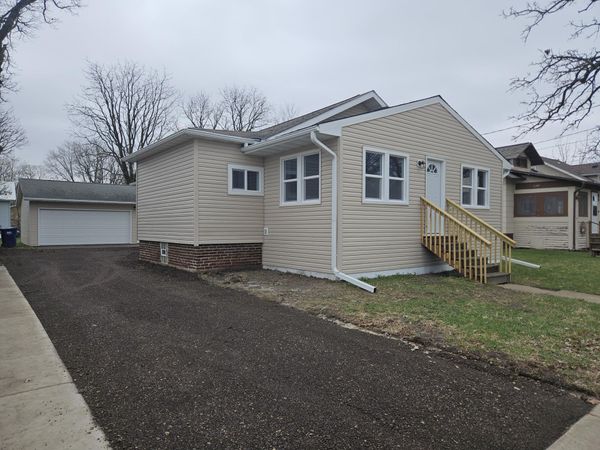 505 East Ave -, Sparta, WI 54656