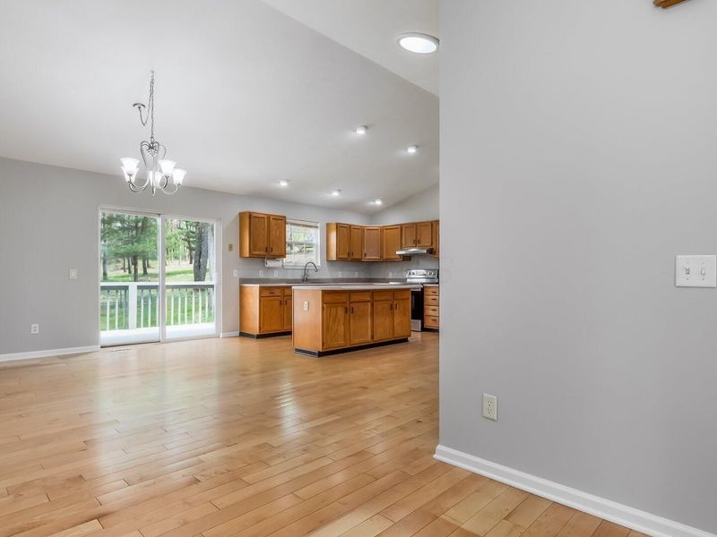 1664 Apple Valley Drive, Howard, OH 43028 Photo 11