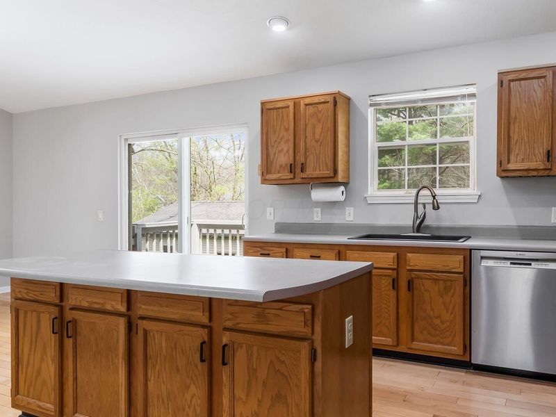 1664 Apple Valley Drive, Howard, OH 43028 Photo 12