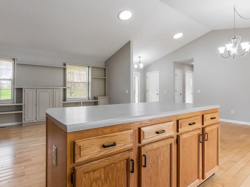 1664 Apple Valley Drive, Howard, OH 43028 Photo 14