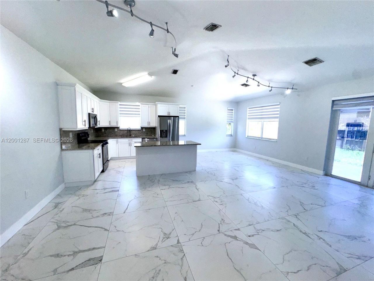 21405 Ingraham Ave Rd , Cutler Bay, FL 33189 Photo