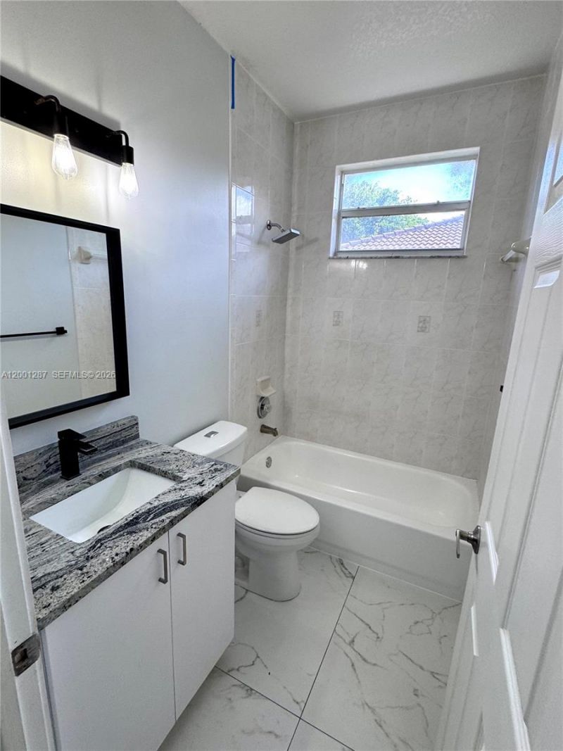 21405 Ingraham Ave Rd , Cutler Bay, FL 33189 Photo