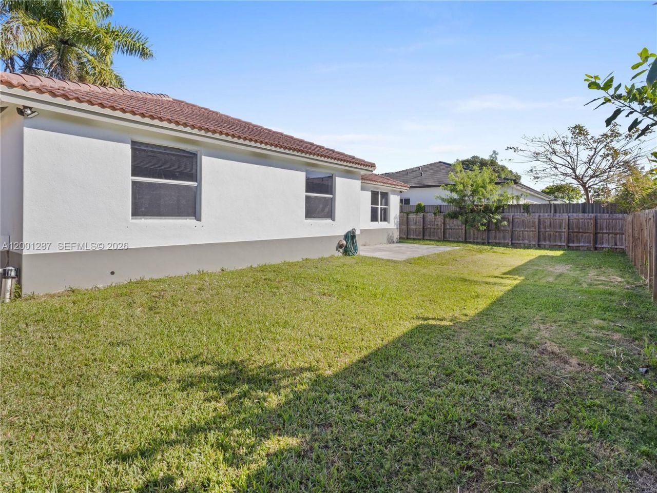 21405 Ingraham Ave Rd, Cutler Bay, FL 33189 Photo