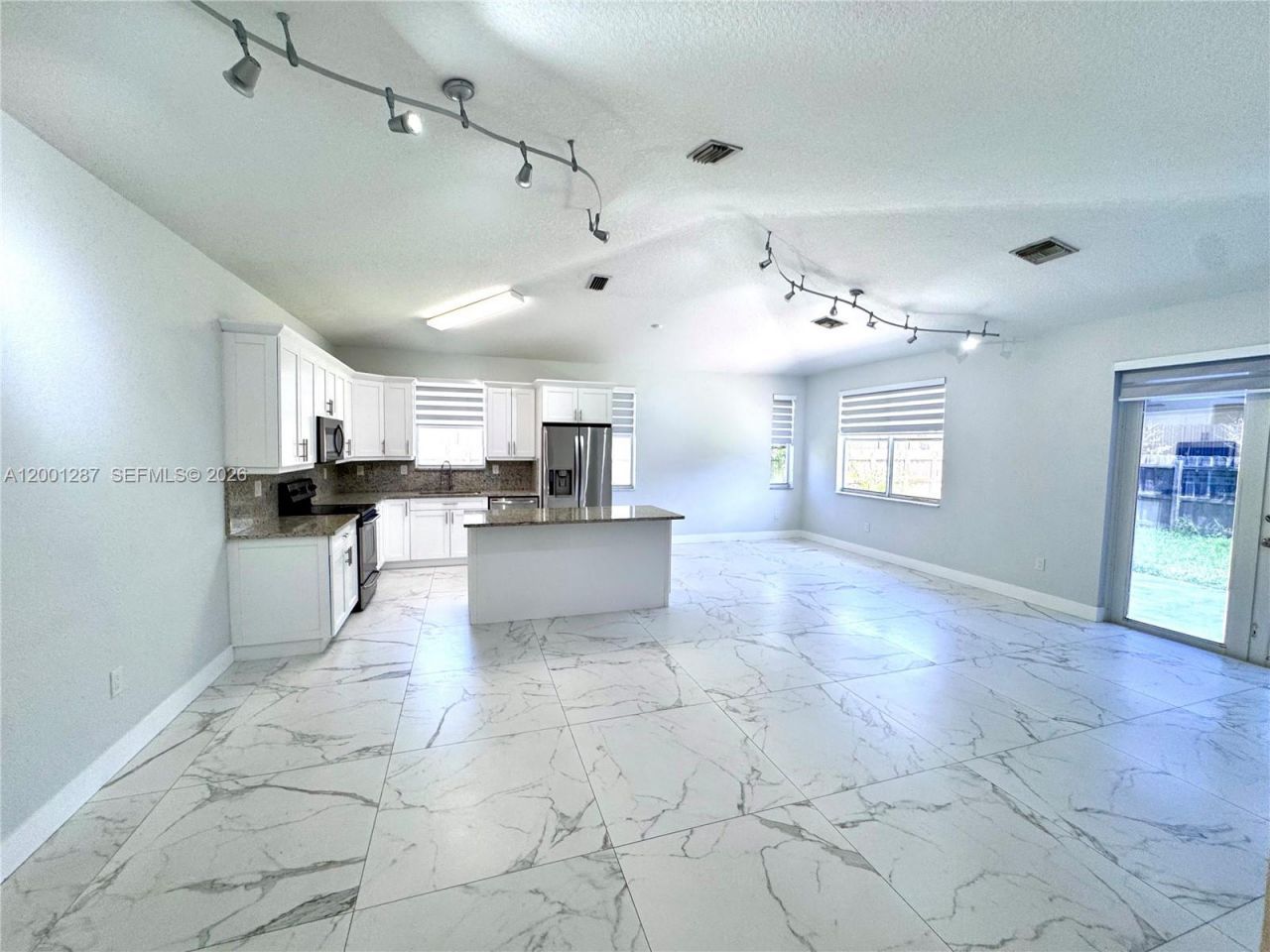 21405 Ingraham Ave Rd , Cutler Bay, FL 33189 Photo