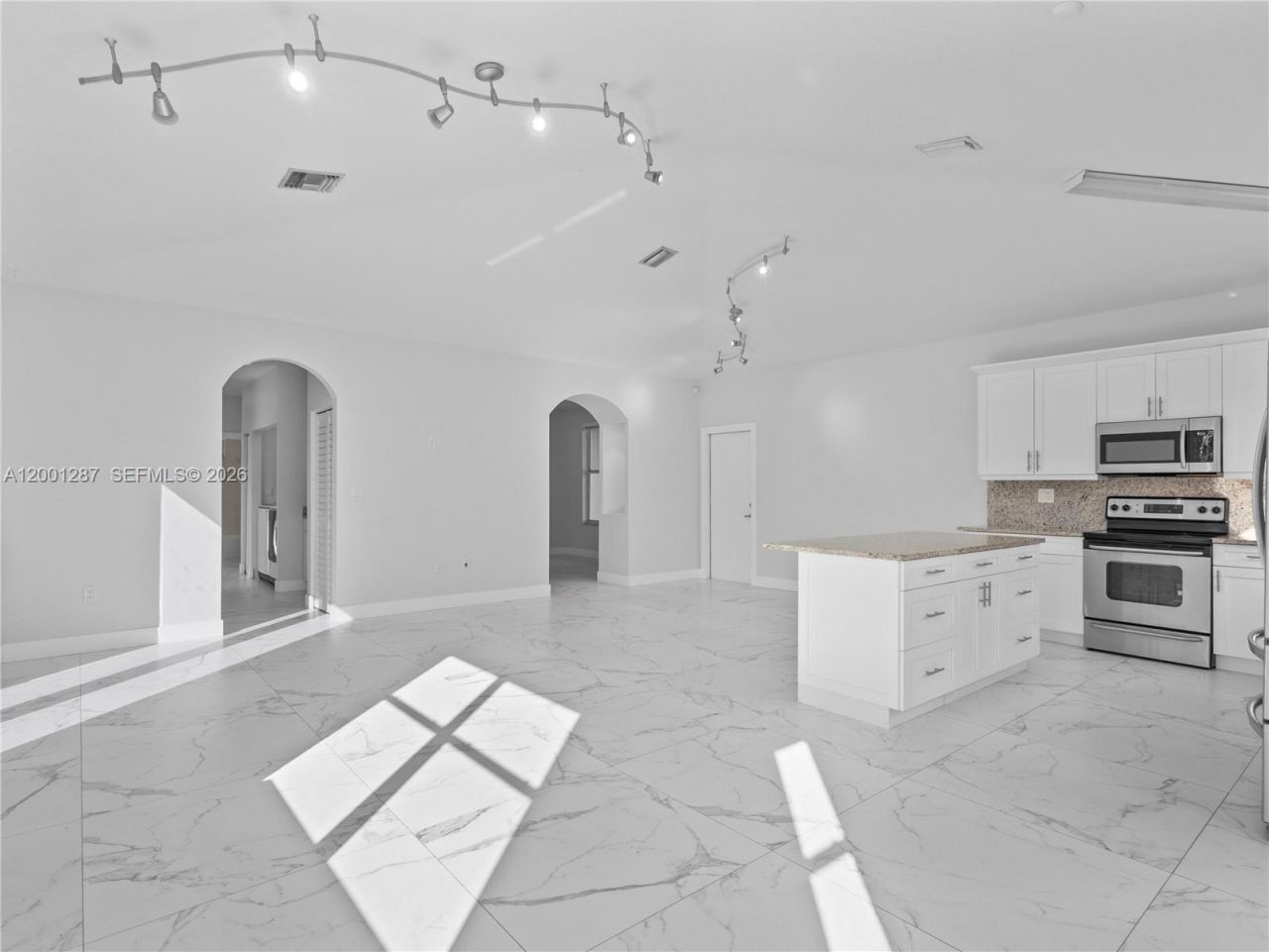 21405 Ingraham Ave Rd, Cutler Bay, FL 33189 Photo