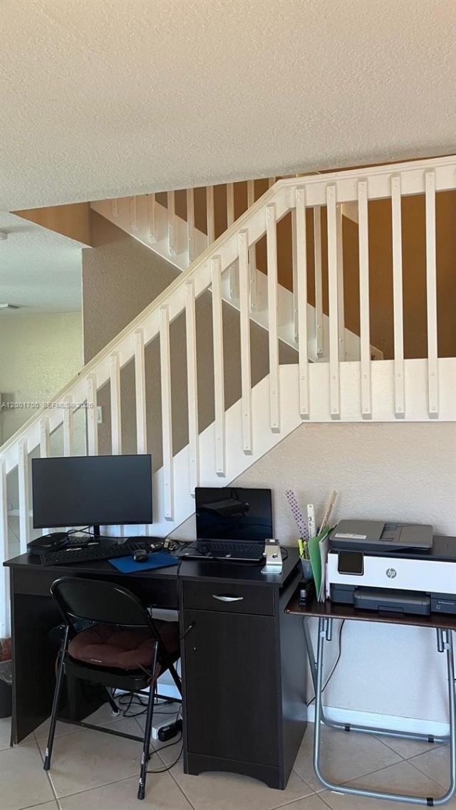 19409 NW 24th Pl, Pembroke Pines, FL 33029 Photo