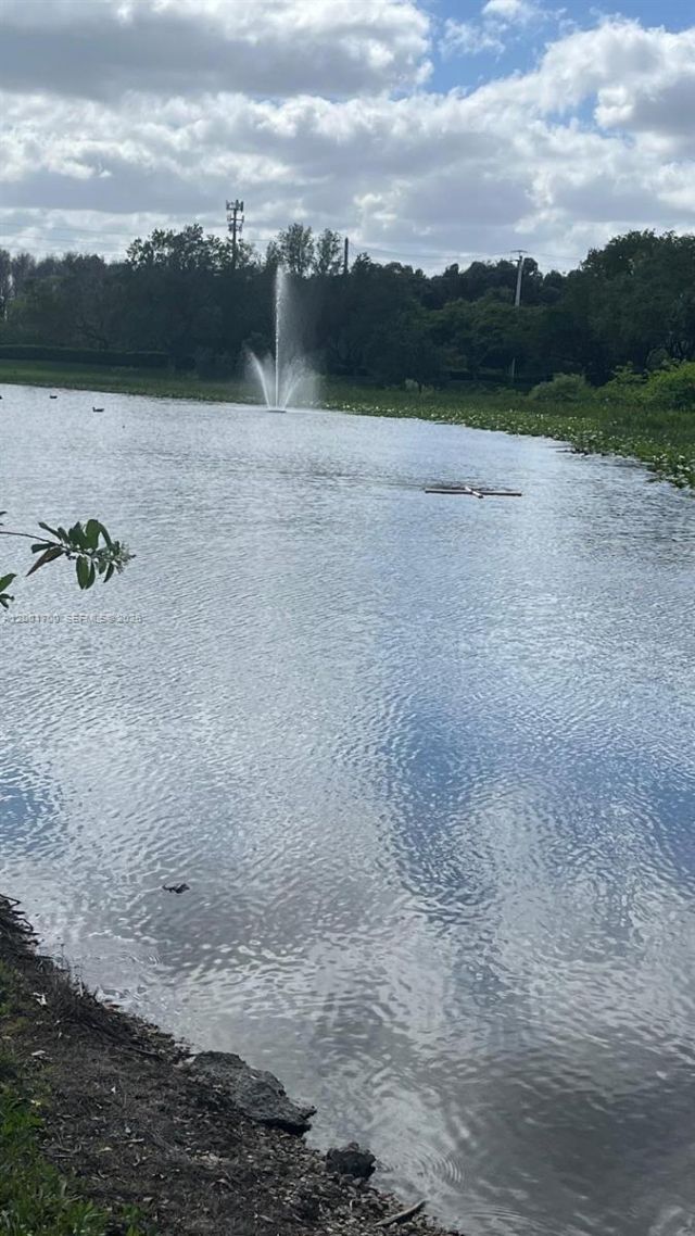 19409 NW 24th Pl, Pembroke Pines, FL 33029 Photo