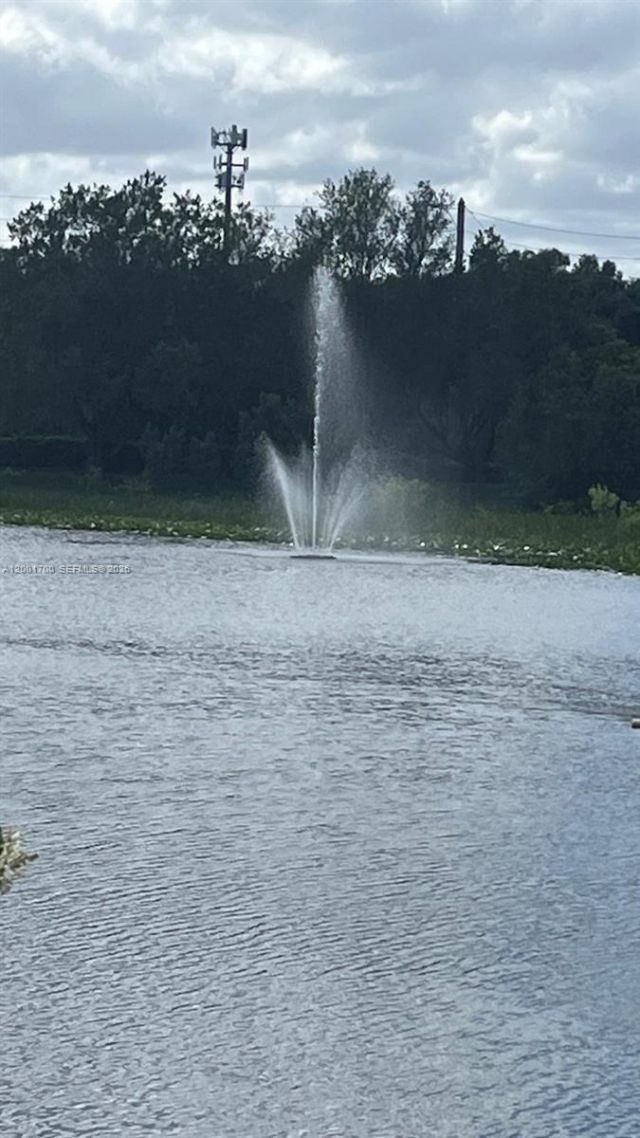 19409 NW 24th Pl, Pembroke Pines, FL 33029 Photo