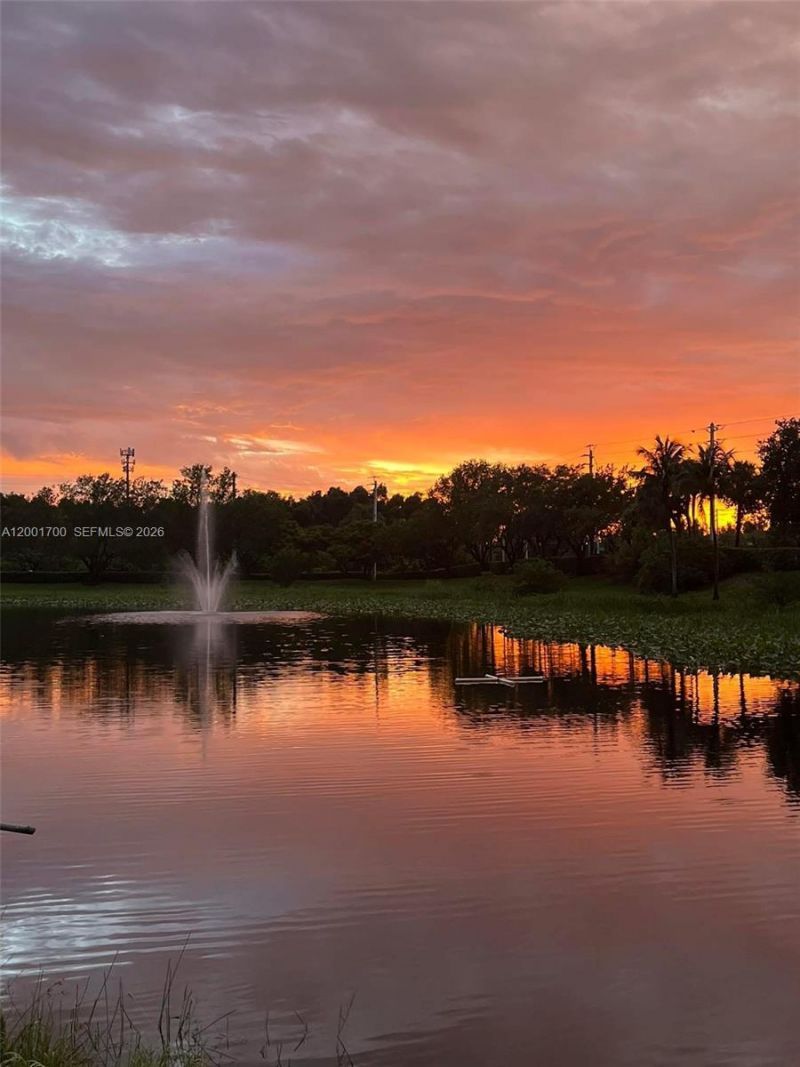 19409 NW 24th Pl, Pembroke Pines, FL 33029 Photo