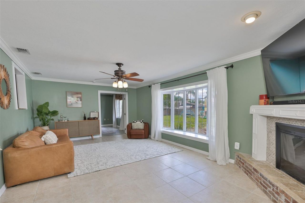 1311 Estatewood Drive, Brandon, FL 33510 Photo