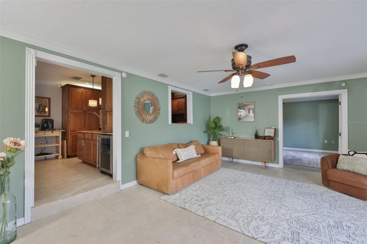 1311 Estatewood Drive, Brandon, FL 33510 Photo