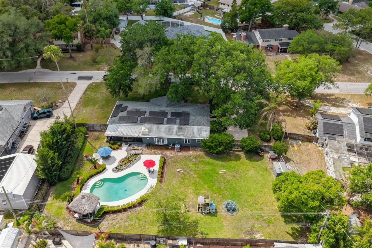 1311 Estatewood Drive, Brandon, FL 33510 Photo