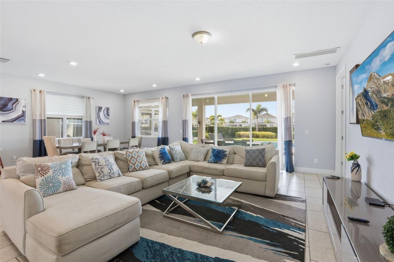 336 Auburn Avenue, Kissimmee, FL 34747 Photo