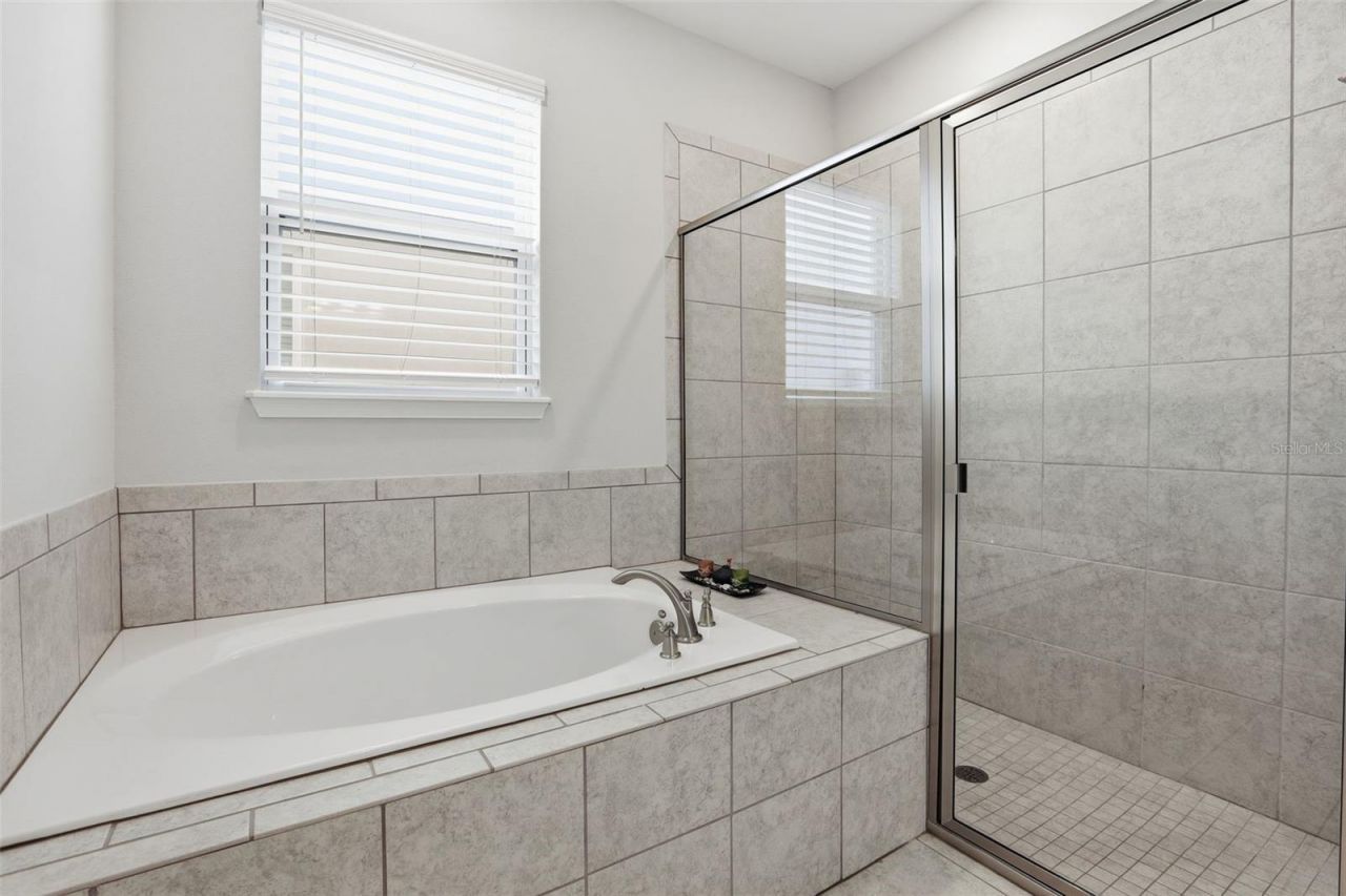 336 Auburn Avenue, Kissimmee, FL 34747 Photo