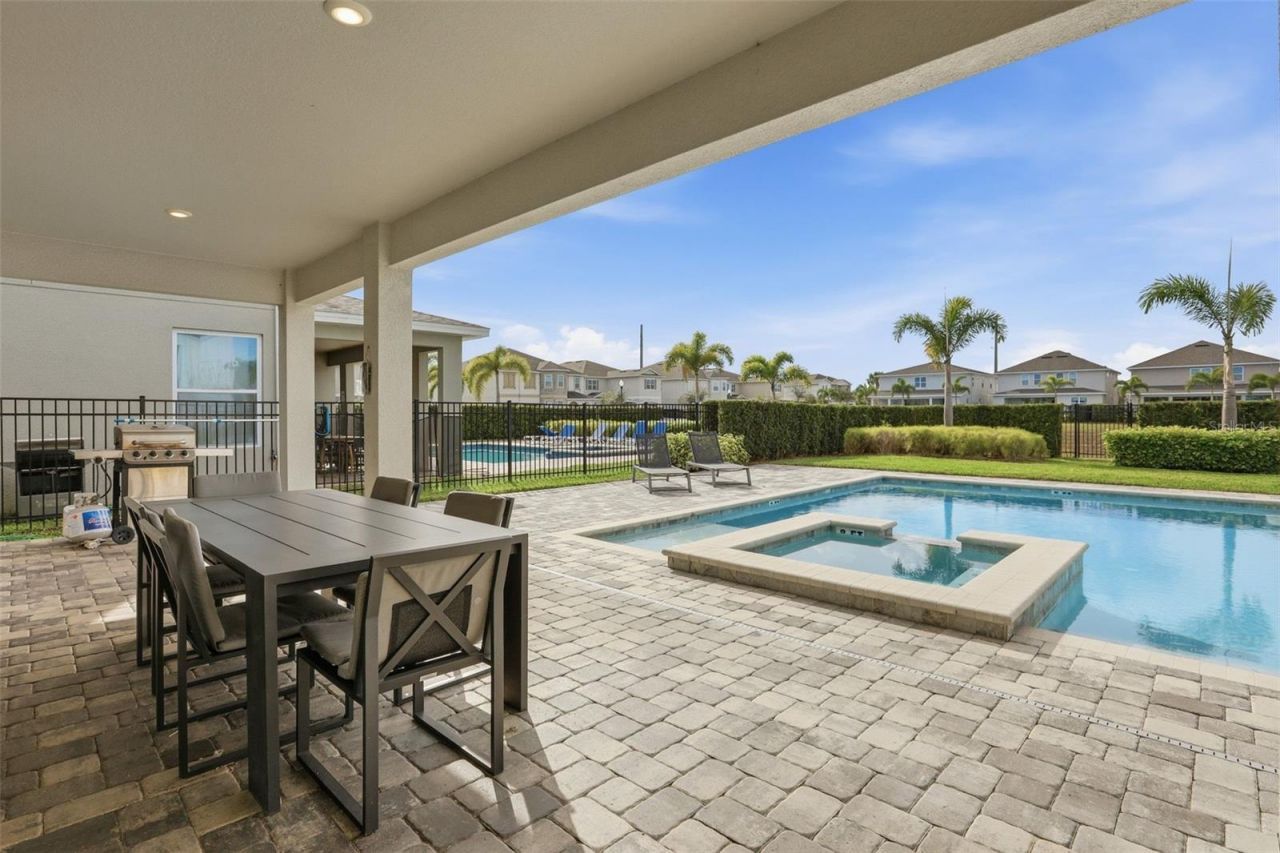 336 Auburn Avenue, Kissimmee, FL 34747 Photo