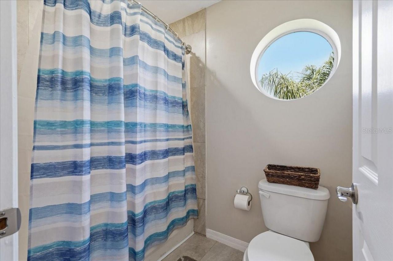 196 Shore Drive, Palm Harbor, FL 34683 Photo