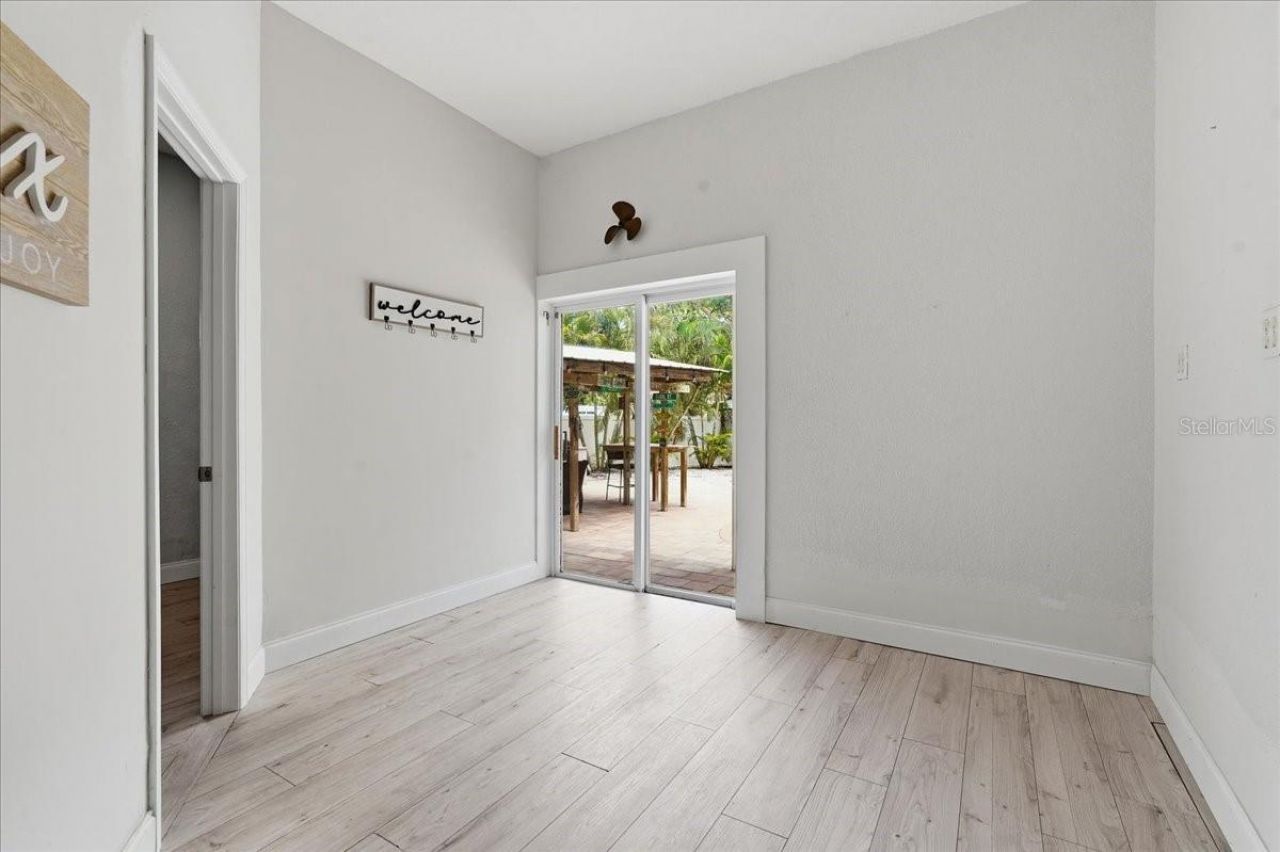 196 Shore Drive, Palm Harbor, FL 34683 Photo