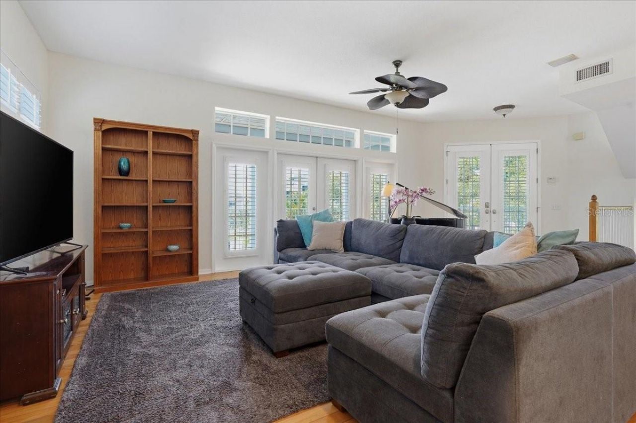 196 Shore Drive, Palm Harbor, FL 34683 Photo