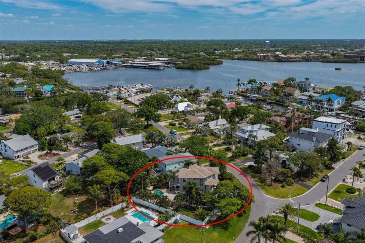 196 Shore Drive, Palm Harbor, FL 34683 Photo