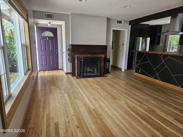 950 Delmar Way, Reno, NV 89509