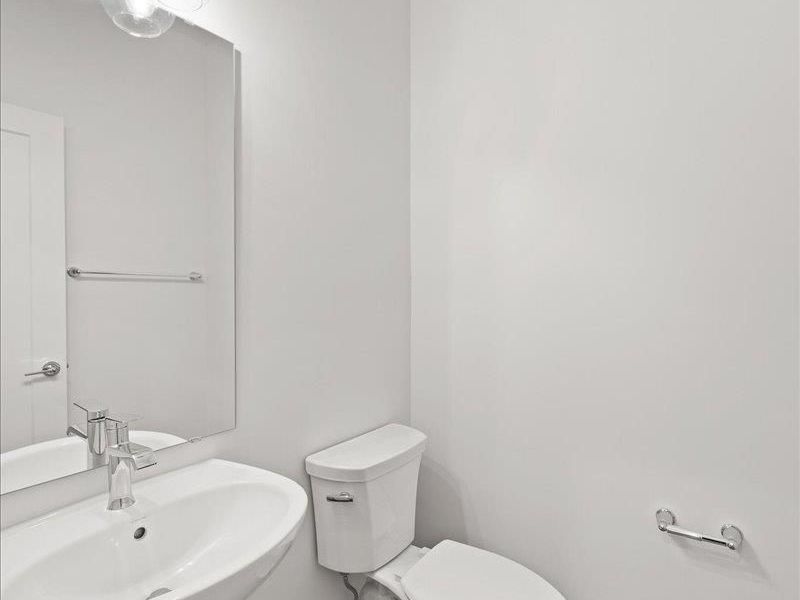 3119 Hackberry Street, Cincinnati, OH 45207 Photo 4