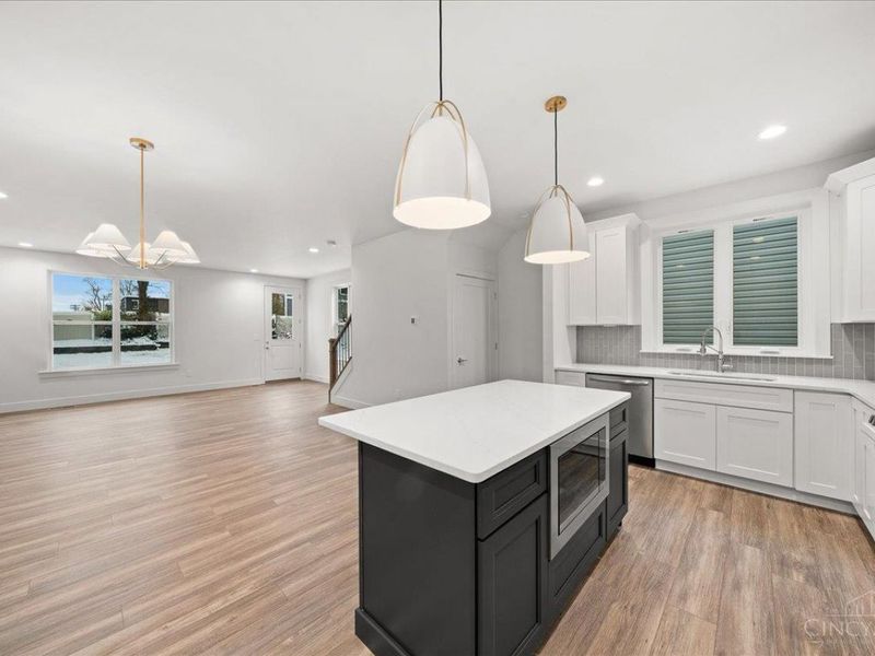 3119 Hackberry Street, Cincinnati, OH 45207 Photo 5