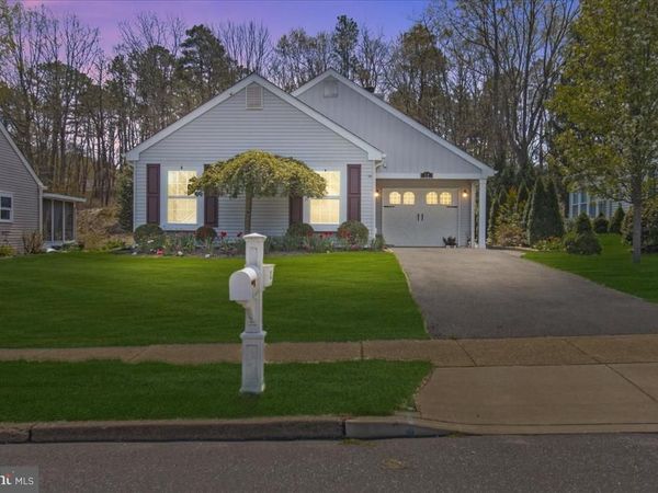 32 BUCKINGHAM DRIVE , SOUTHAMPTON, NJ 08088