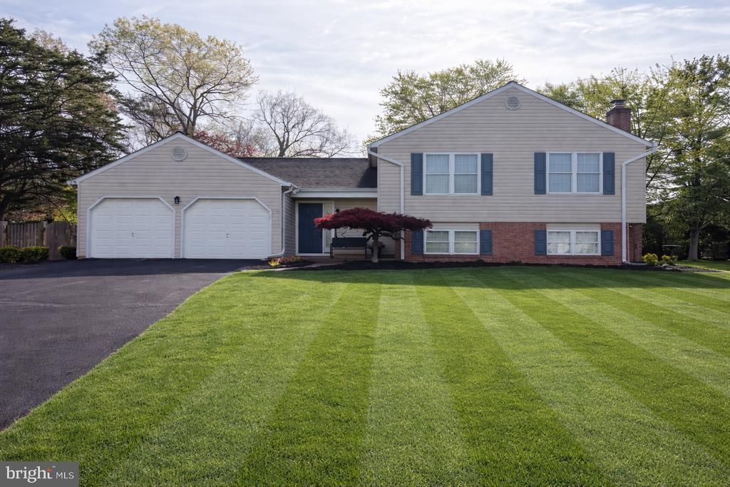 1301 Rock Chapel Road, Herndon, VA 20170 Main Photo