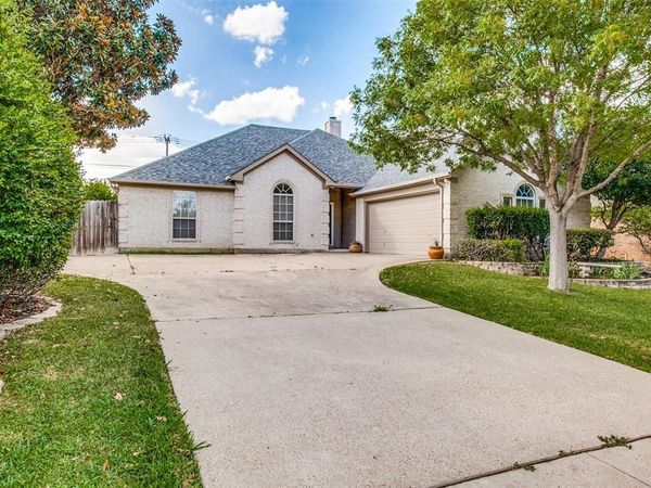 14 Enchanted Court, Mansfield, TX 76063
