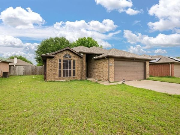 304 Odell Street, Cleburne, TX 76033