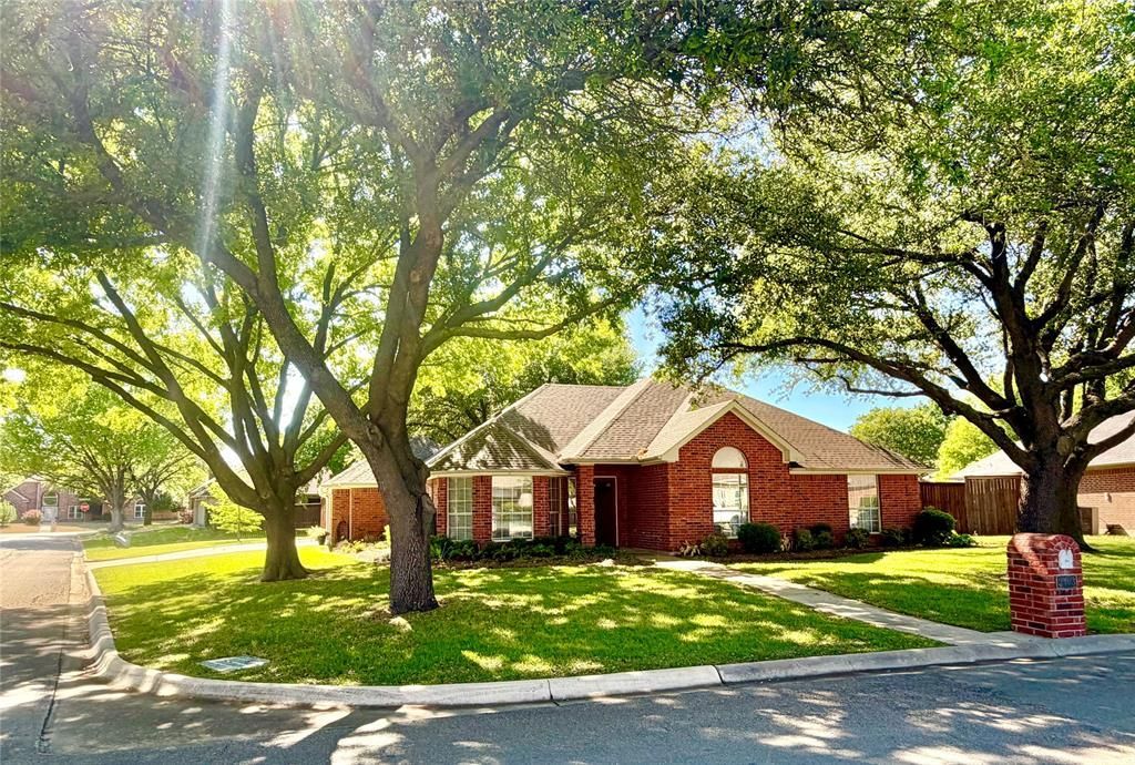 3403 E Cooper Branch, Denton, TX 76209 Main Photo