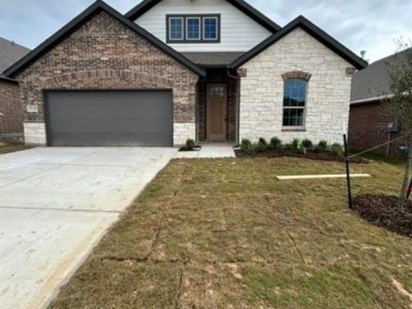 3510 Helena Street, Gainesville, TX 76240