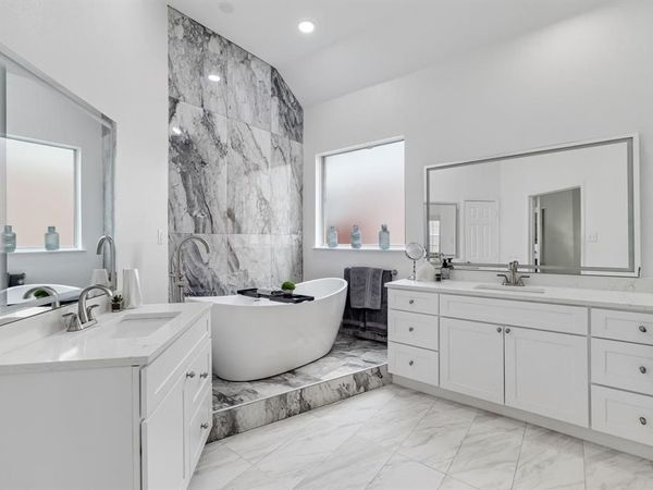 115 Saint James Road, Irving, TX 75063