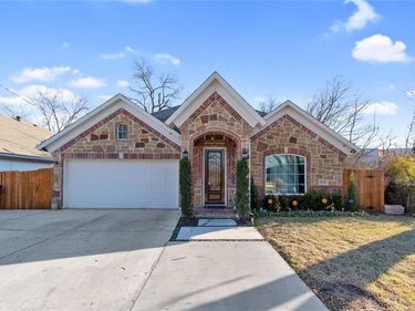 1930 Muncie Avenue, Dallas, TX 75212