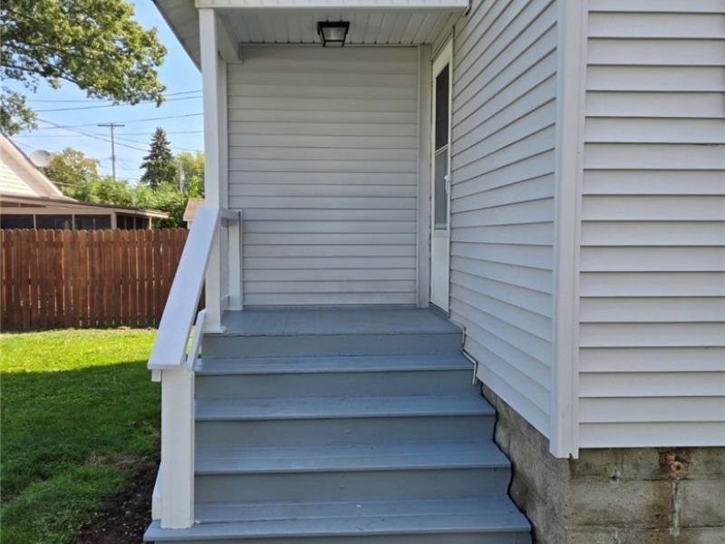 1733 E 47th Street, Ashtabula, OH 44004 Photo 5