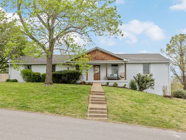 6334 Percy Dr, Nashville, TN 37205
