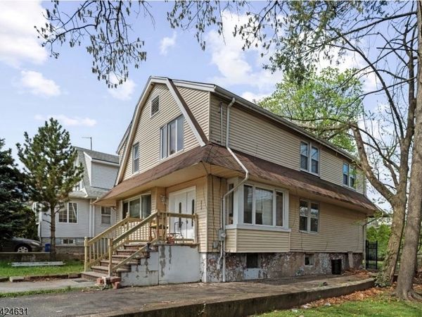 334 Brook Ave, Passaic, NJ 07055