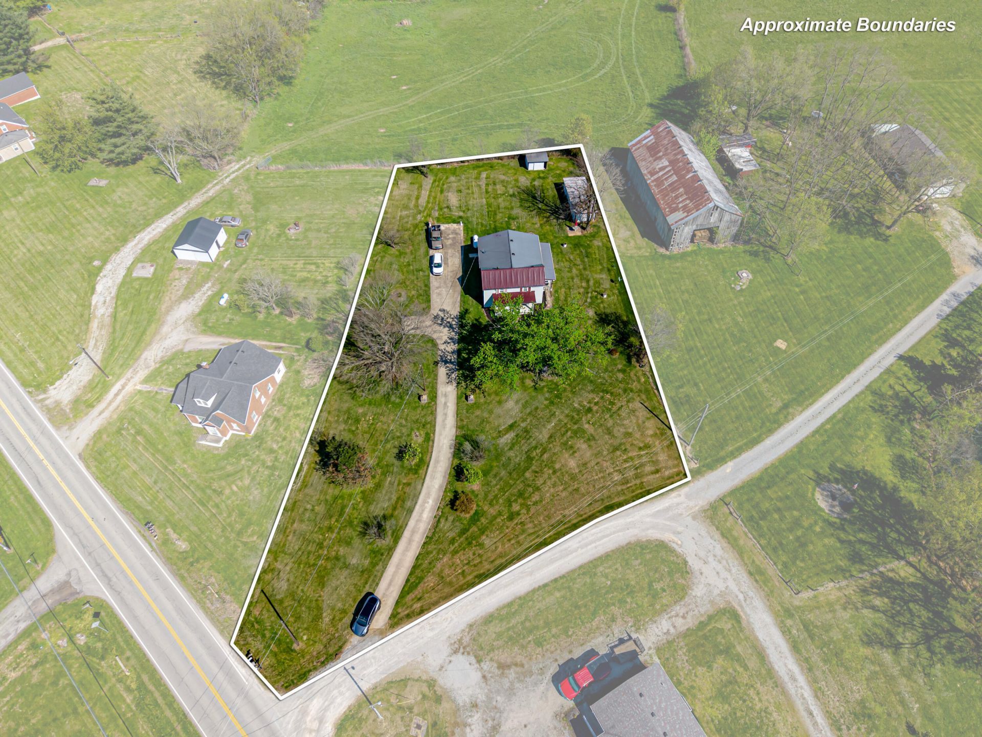 5821 Lawrenceburg Road, Chaplin, KY 40012