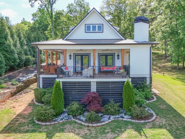 111 Pinewood Drive, Eatonton, GA 31024