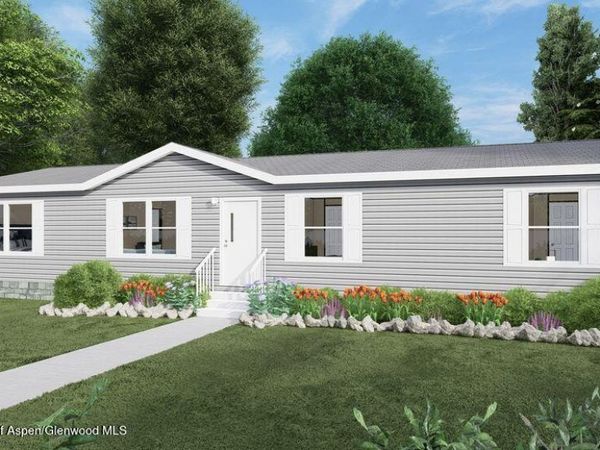 112 Silver Queen Circle, Parachute, CO 81635