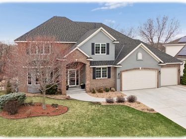 5596 Trenton Lane N, Plymouth, MN 55442