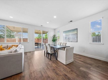 5624 Saratoga Cir, Rocklin, CA 95765 Photo