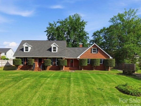 21 Bowen Drive, Belmont, NC 28012